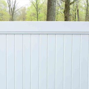 What makes a strong vinyl fence