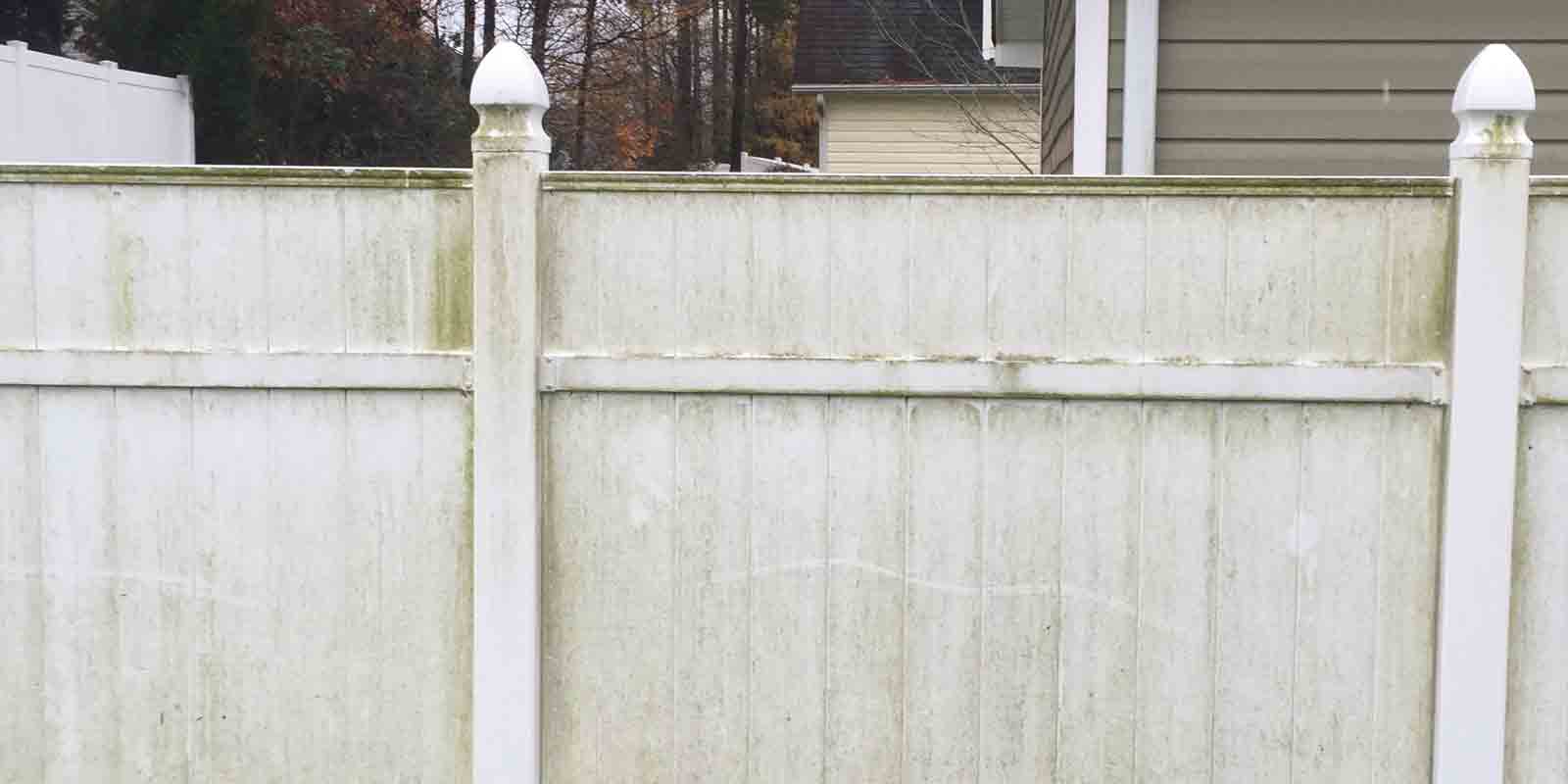 How to clean PVC vinyl fence